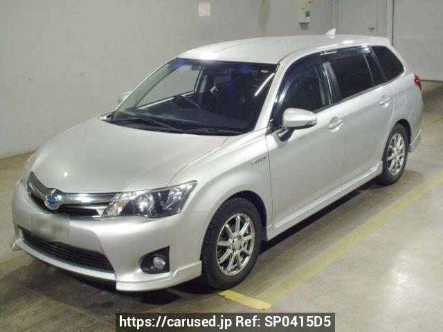 2014 Toyota Corolla Fielder NKE165G Ref no. SP0415D5