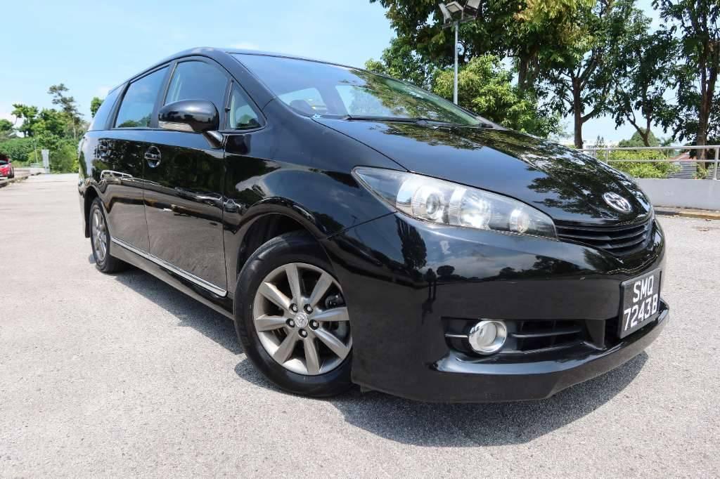 2013 Toyota Wish null Ref no. VGW00092