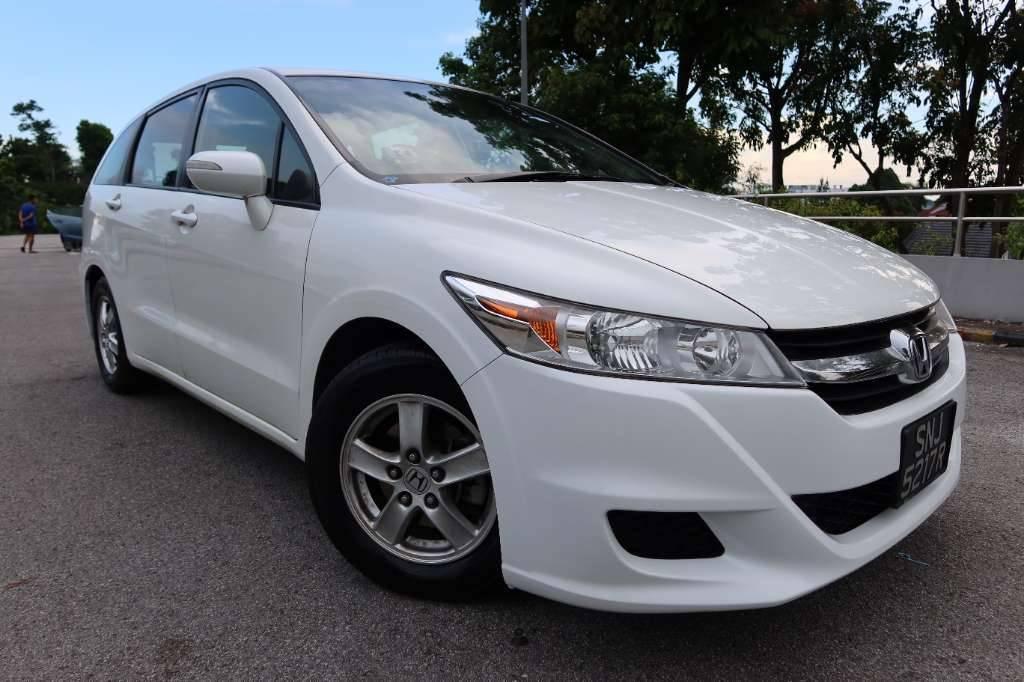 2013 Honda Stream null Ref no. VHJ00047