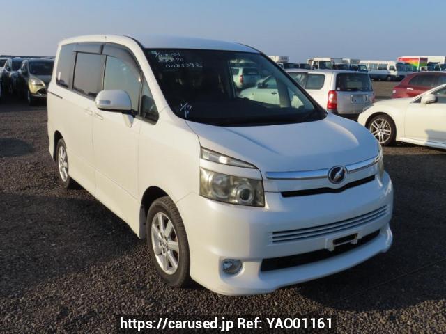 2008 Toyota Voxy ZRR70W Ref no. YAO01161