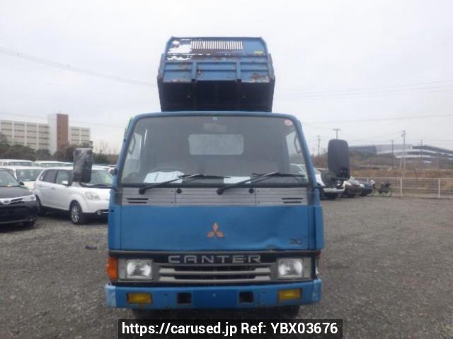 1991 Mitsubishi Canter FE305BD Ref no. YBX03676