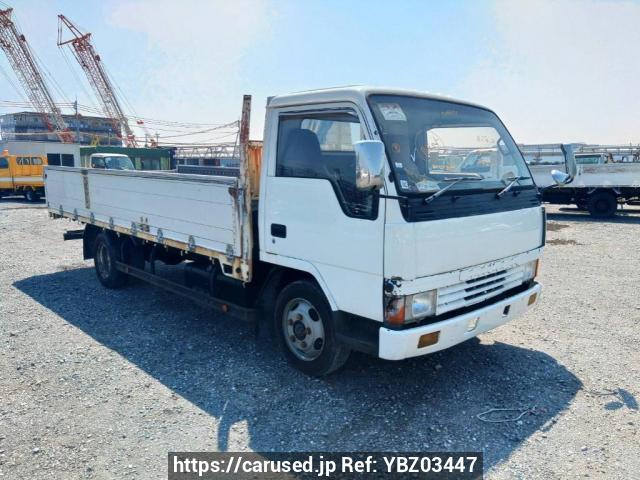 1989 Mitsubishi Canter FE437F Ref no. YBZ03447
